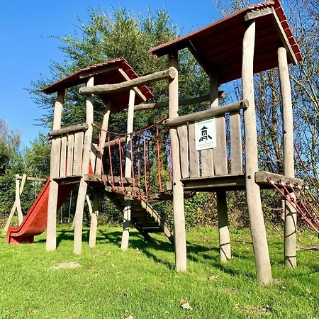 With A Sunny Garden Holiday home Sint Maartensvlotbrug
