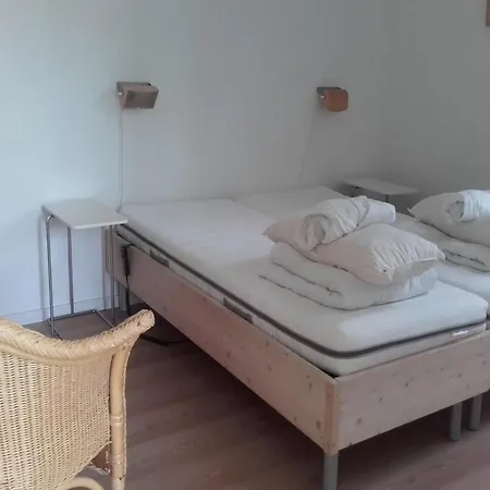 With A Sunny Garden Sint Maartensvlotbrug