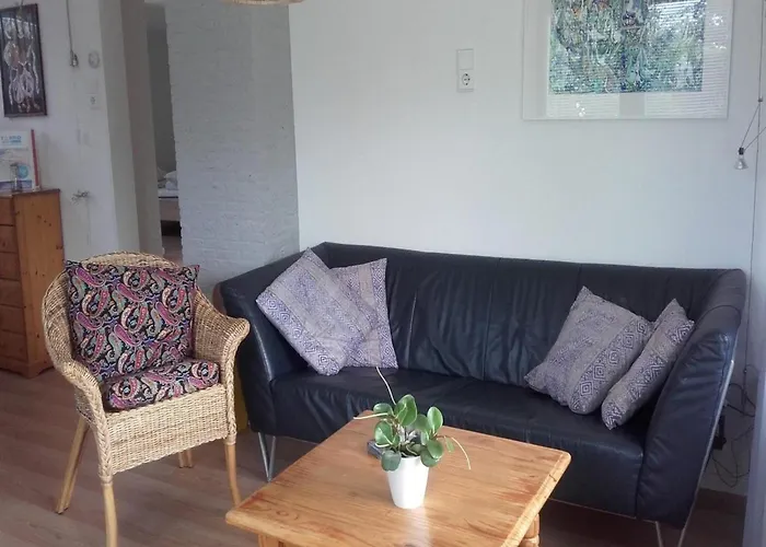 Hébergement de vacances With A Sunny Garden Sint Maartensvlotbrug